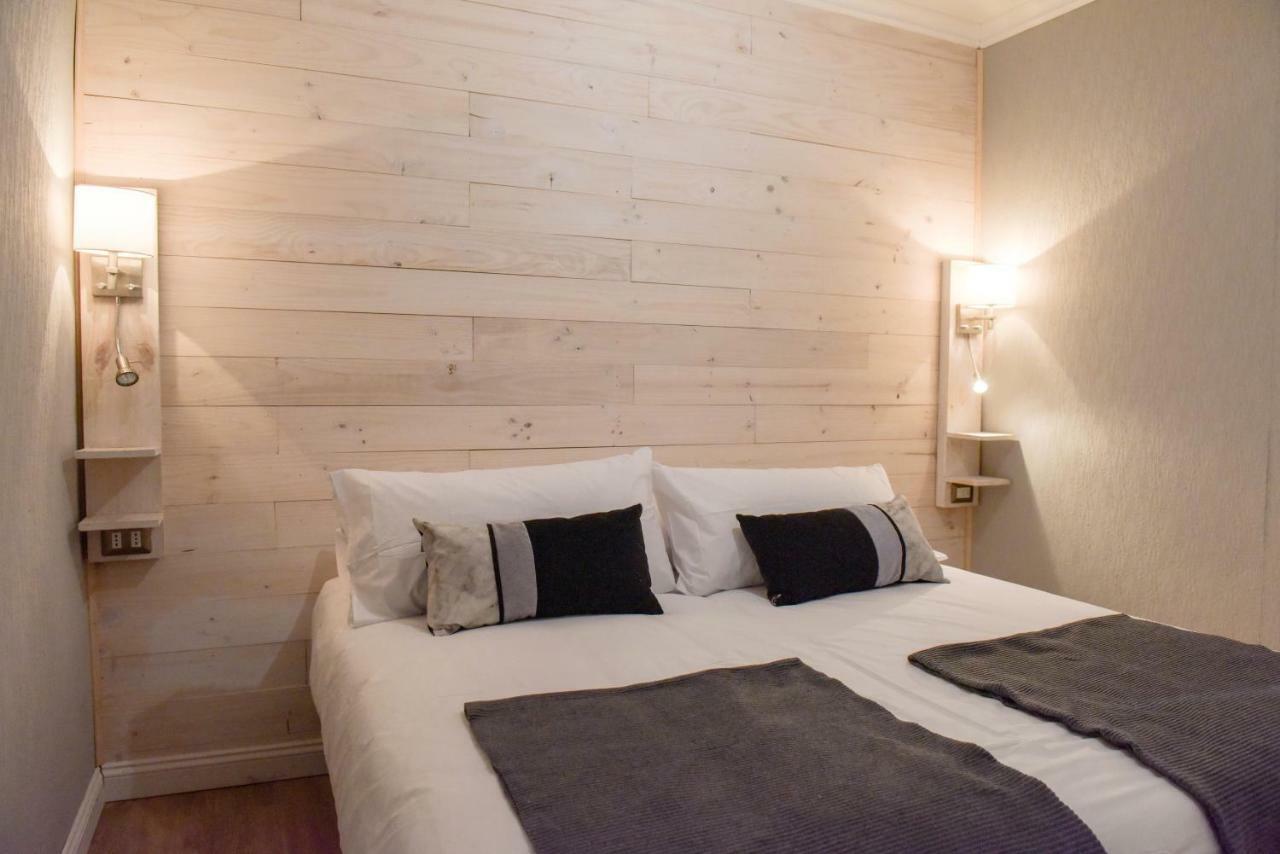 Hostal Boutique Puerta Roja 蓬塔阿雷纳斯 外观 照片